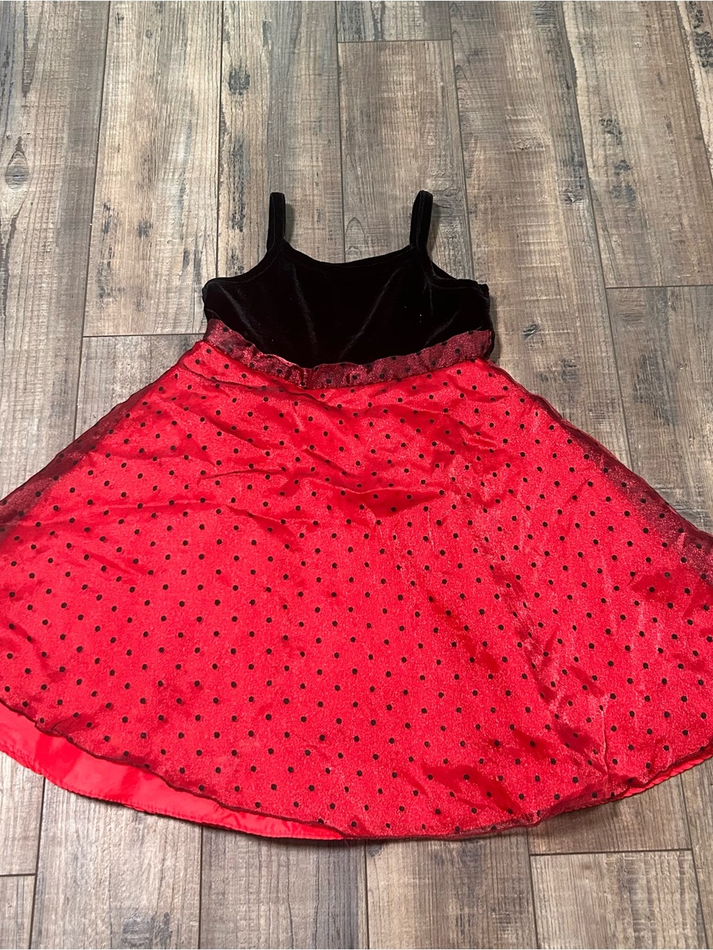 Unbranded Girls Size 5 Red‎ w/Black Velvet Party Dress Holiday